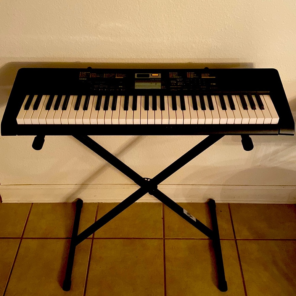CASIO CTK-2400 Double A Battery operated missing power cord